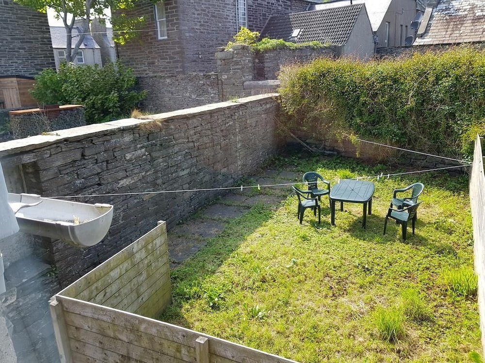 Фото Harbour House B&b