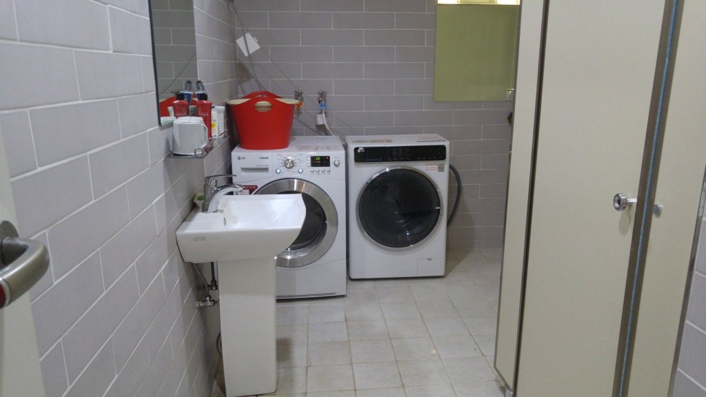 Фото Itaewon Yellow Guesthouse