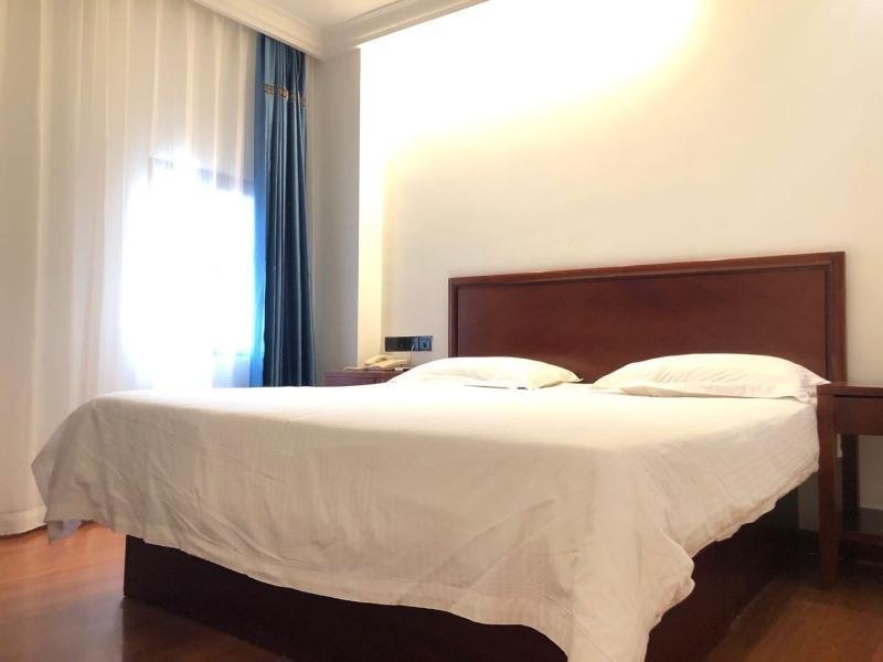 Фото GreenTree Inn Tianjin West Railway Station Stage Hotel