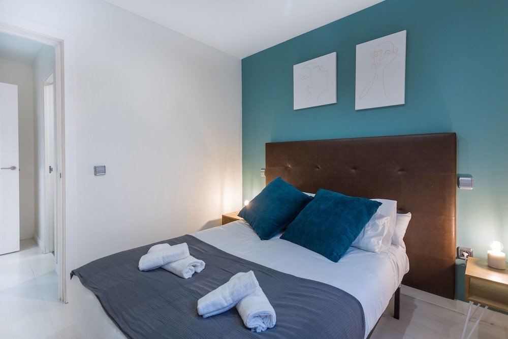 Фото Limehome Madrid Calle de la Paloma