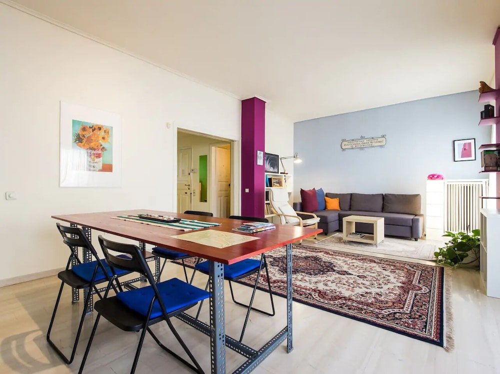 Фото Three Bedrooms Apartment in City Center