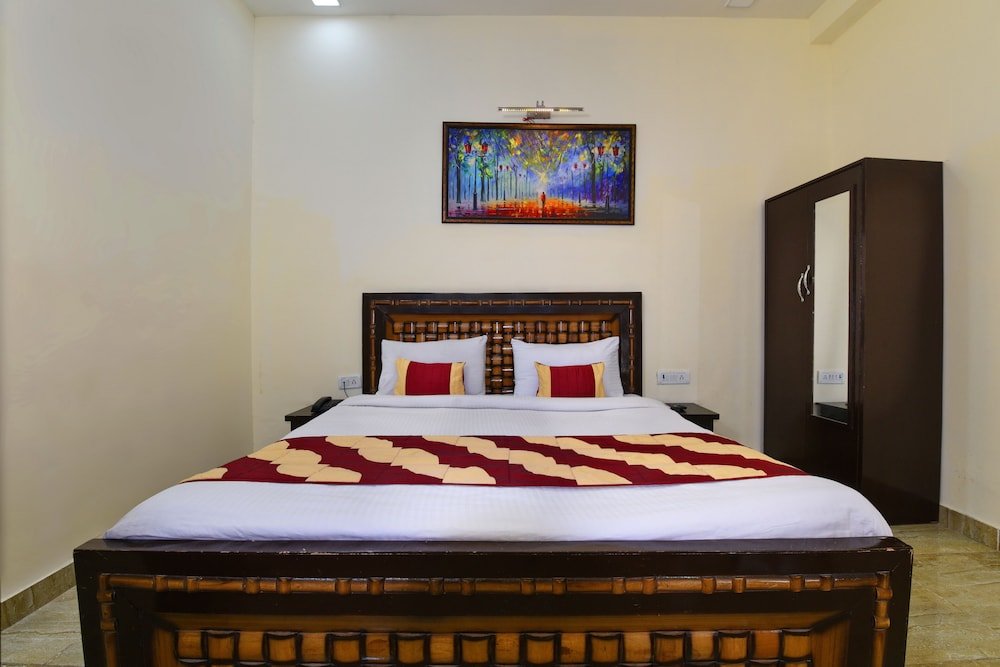 Фото Hotel Metro Stays