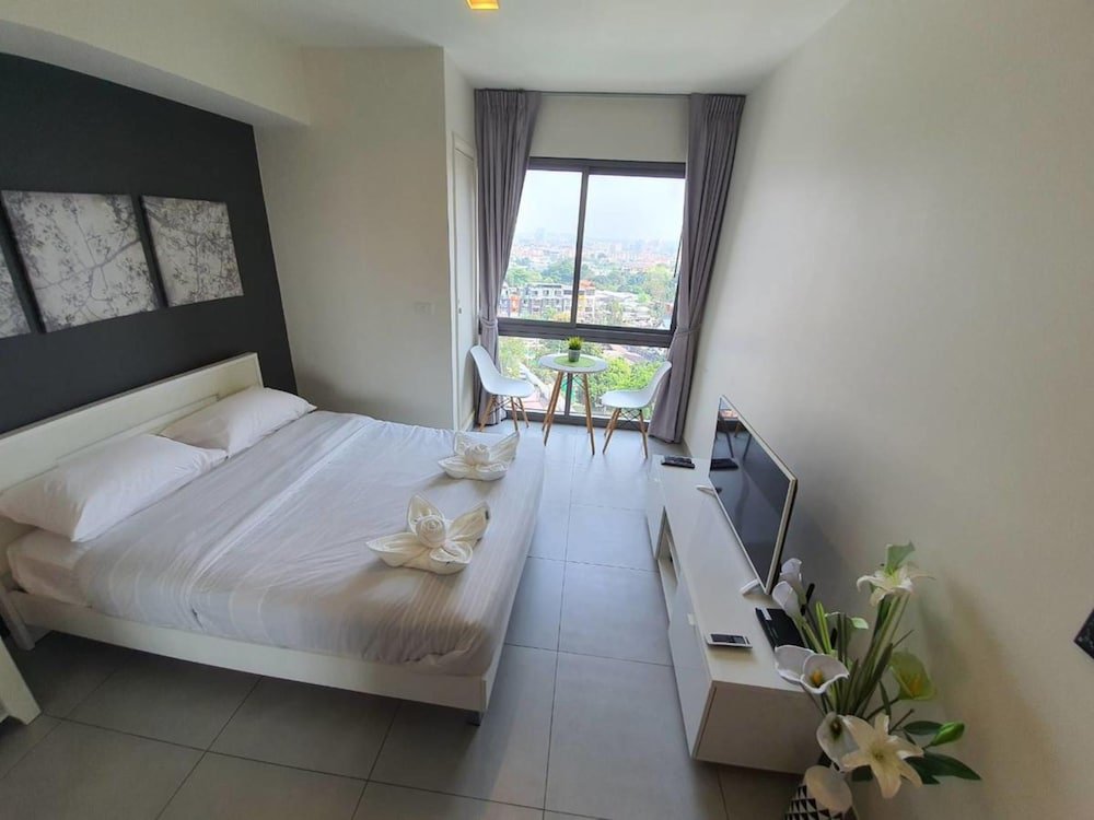 Фото Unixx Pattaya Private Residence and Resort