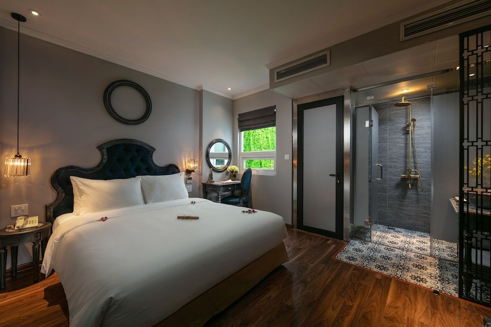 Фото Shining Riverside Hoi An Boutique and SPA