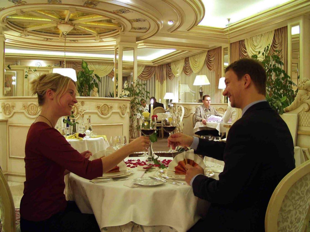 Фото Akzent Hotel Restaurant Altdorfer Hof