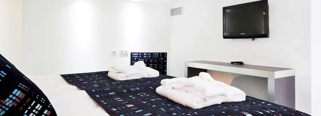 Фото Golden Tulip Cannes Hotel De Paris