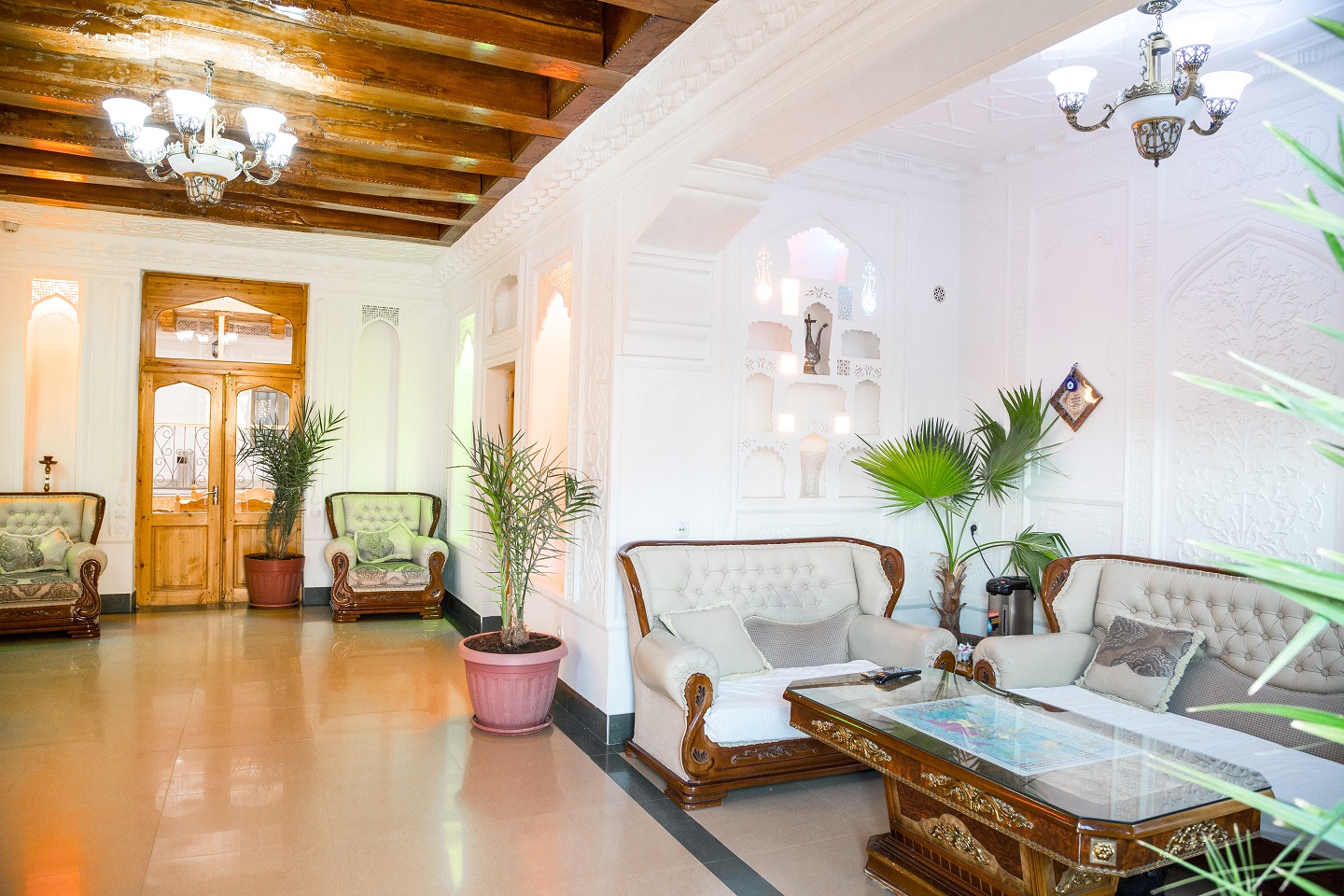 Фото отеля 2