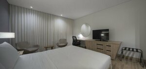 Гостиница Hilton Garden Inn Santa Marta