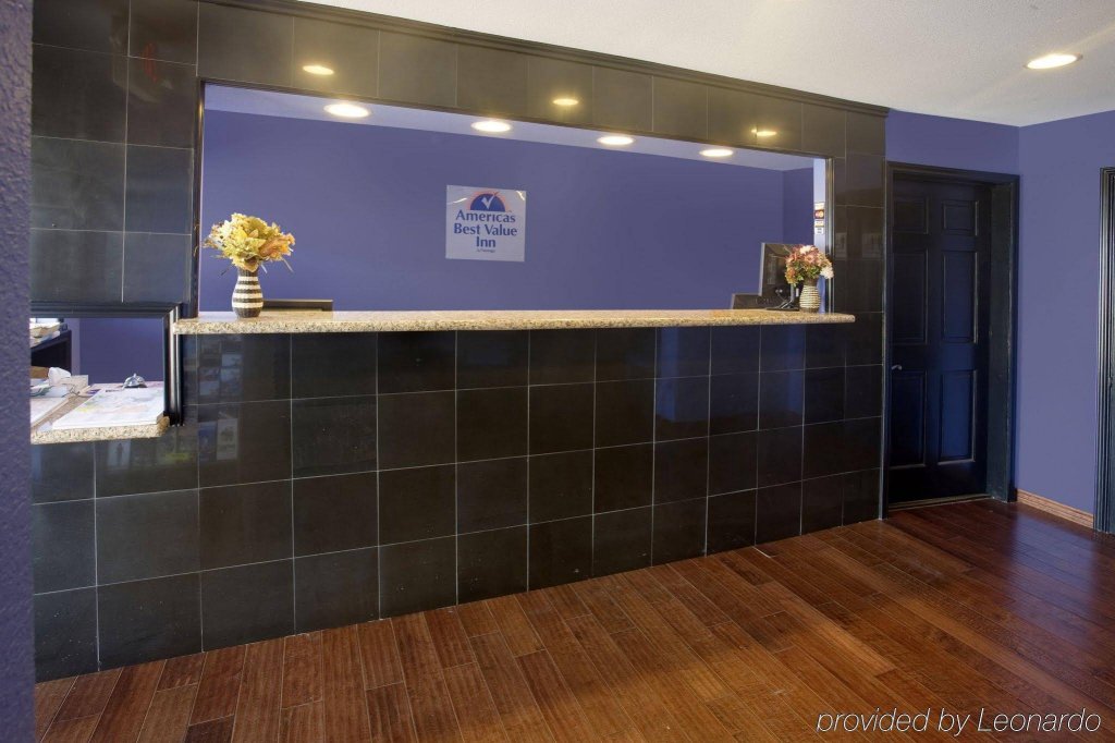 Фото Americas Best Value Inn Waco
