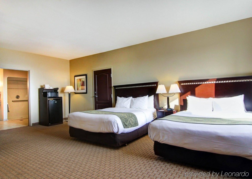 Фото Comfort Suites Fort Stockton
