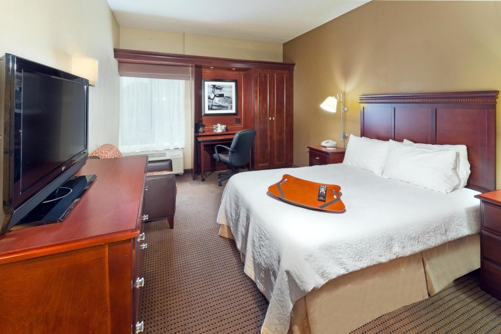 Фото Hampton Inn Rockford