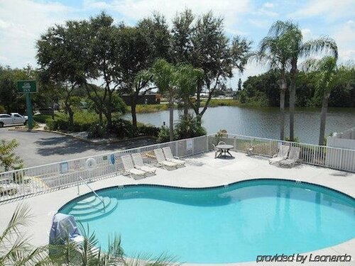Внешний вид отеля Red Roof Inn Ellenton – Bradenton Ne в Палметто, фото 2