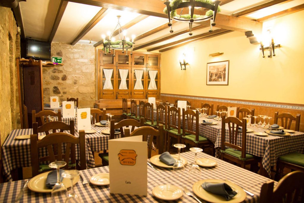 Фото Hostal Hueso