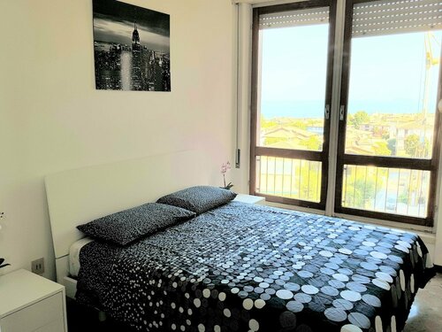 Гостиница Bright Apartments Desenzano - Cavour Lake View 1