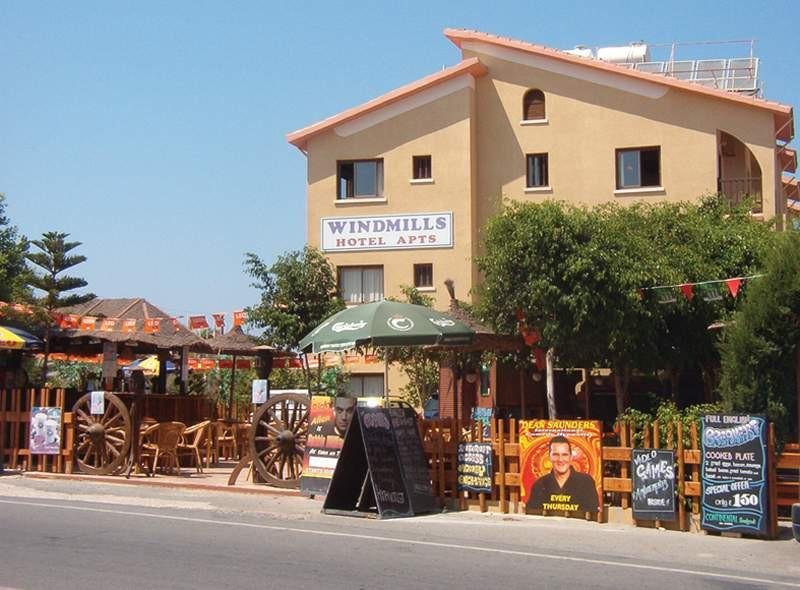 Фото Windmills Hotel Apartments