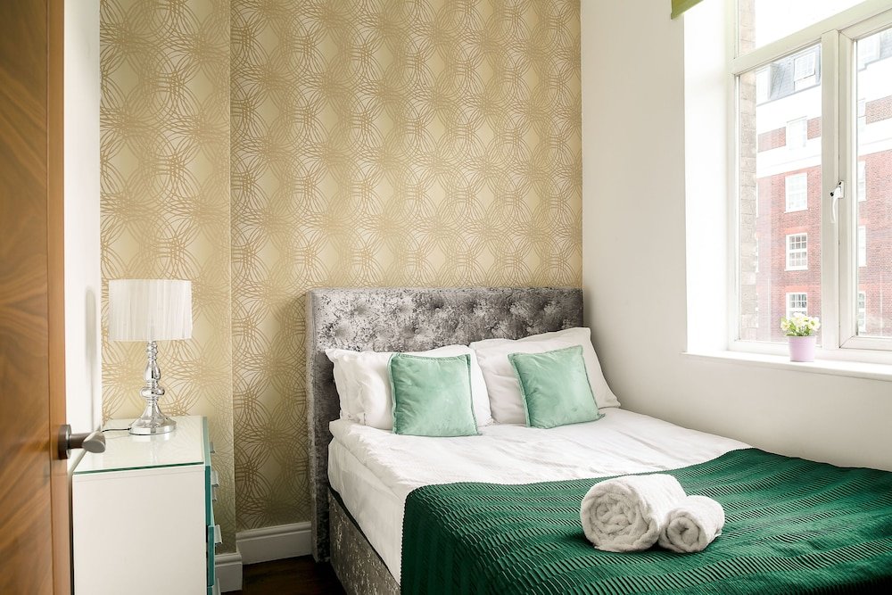 Фото Park Grand Mayfair