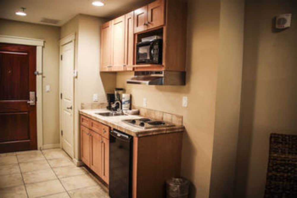 Фото Origin Beach Resort by Emerald View Resorts