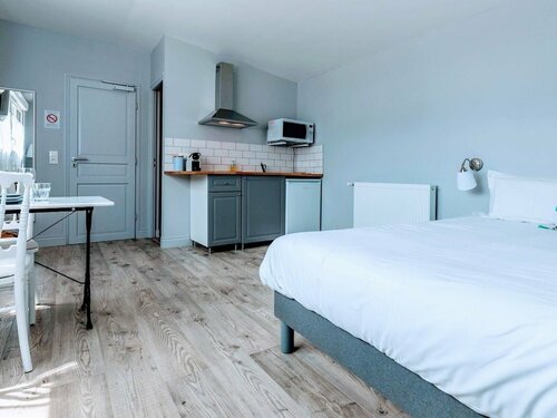 Гостиница Villa Cl& xE9; ment Sens Appart’Hotel