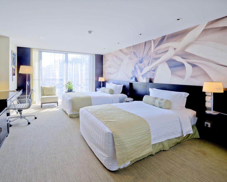 Фото China National Convention Center Grand Hotel