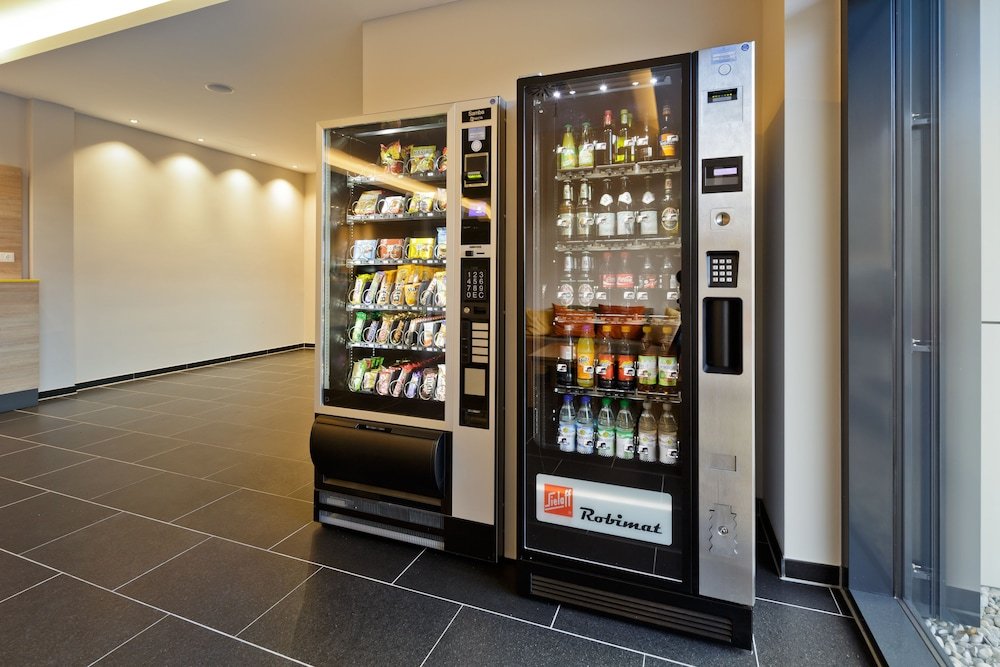 Фото B&b Hotel München-Moosach