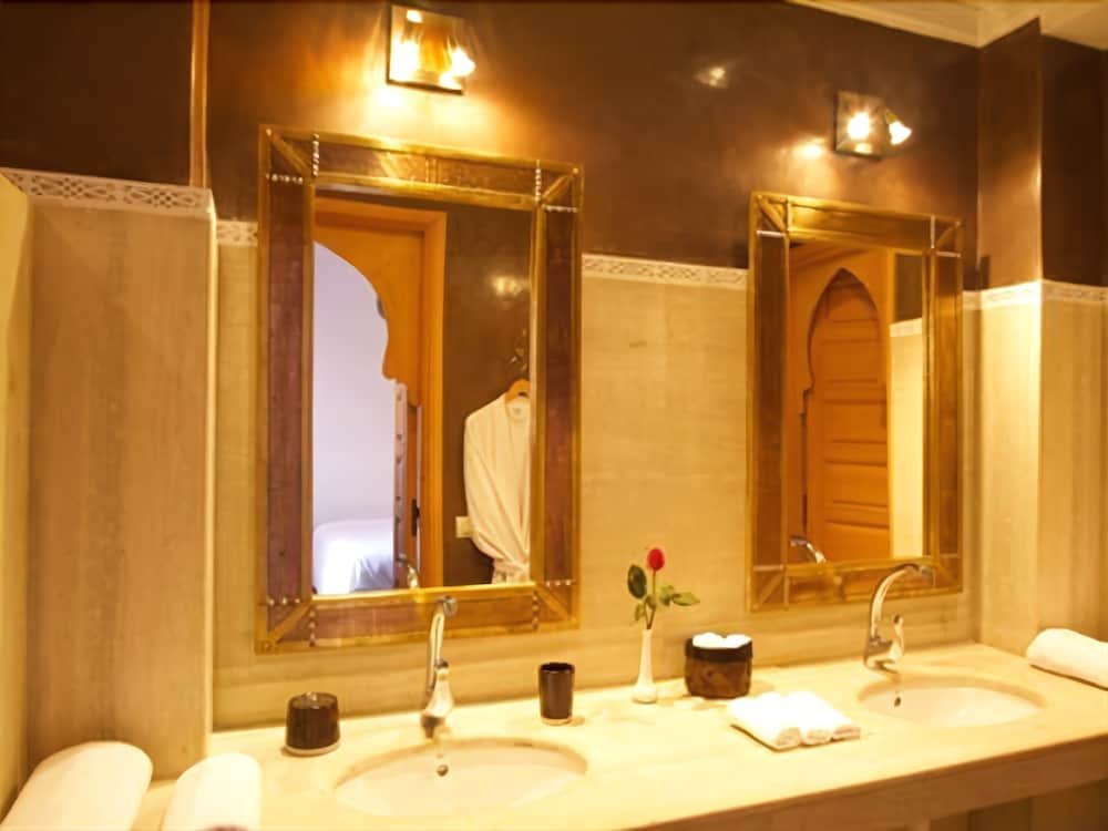 Фото Riad Mazaya