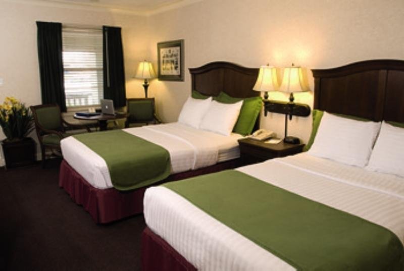 Фото Best Western Route 66 Rail Haven