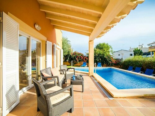 Гостиница Spacious Villa in Alcudia Majorca with Private Pool