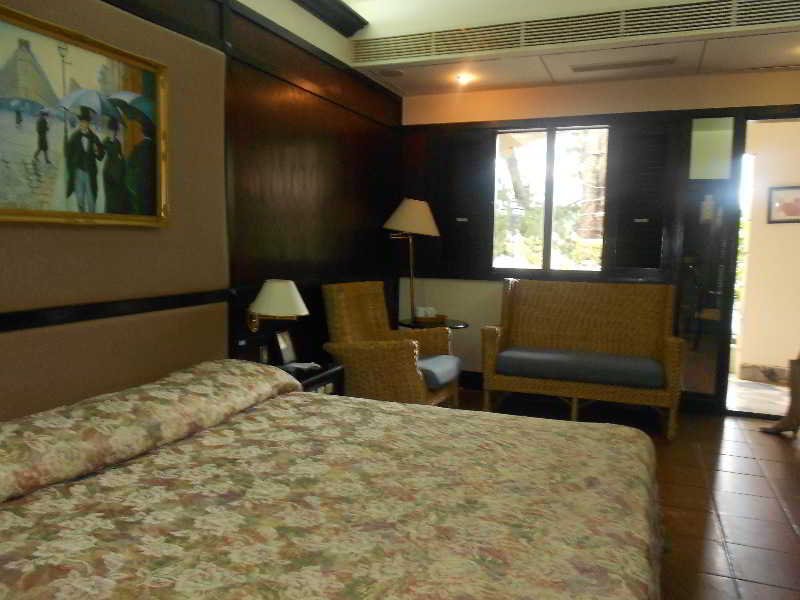 Фото Blue Water Dalat Hotel