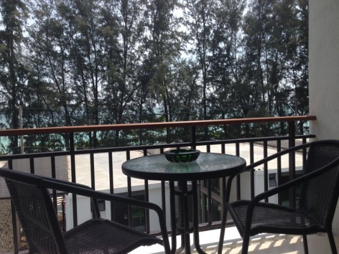 Фото The Title Beach Front