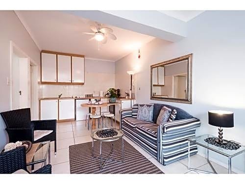 Фото Flamingo Lodge