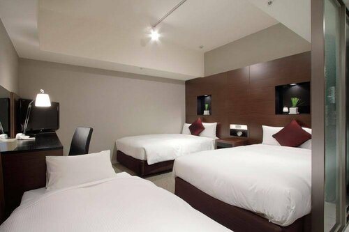 Внешний вид отеля Hotel Mystays Shimizu в Сидзуоке, фото 2