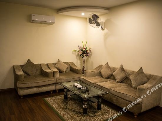 Фото Grand Millennium Hotel