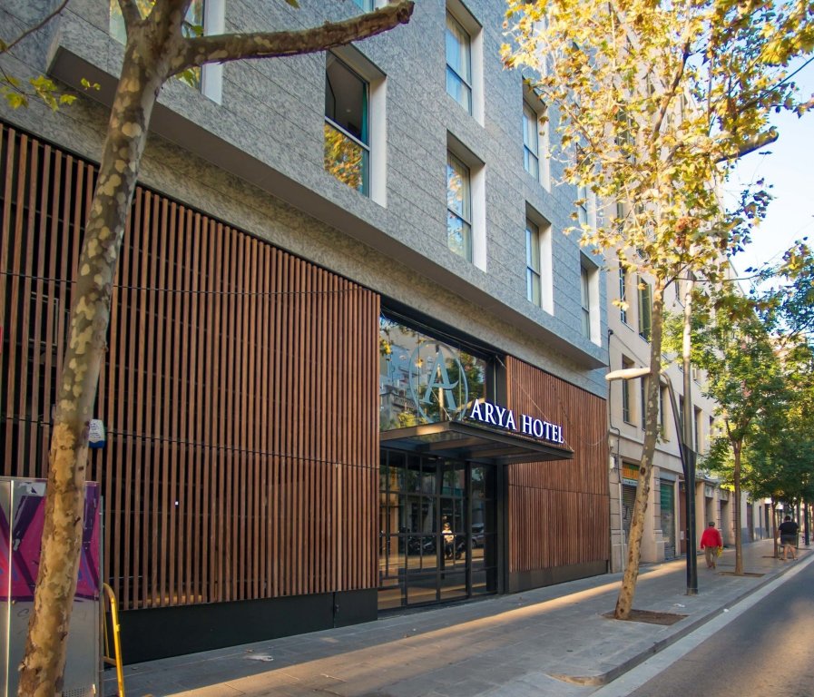 Фото Arya Stadium Hotel