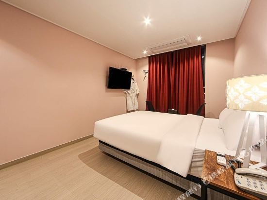 Фото Busan Lounge 26 Hotel