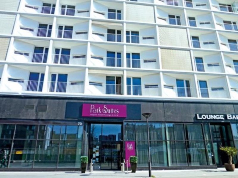 Фото отеля 1