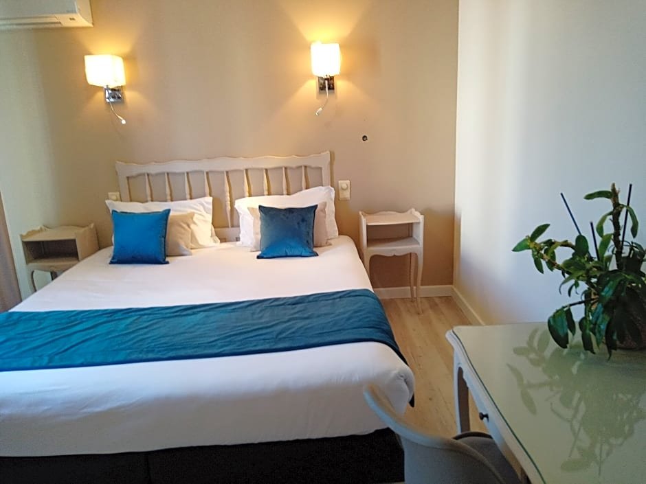 Фото Hôtel du Levant