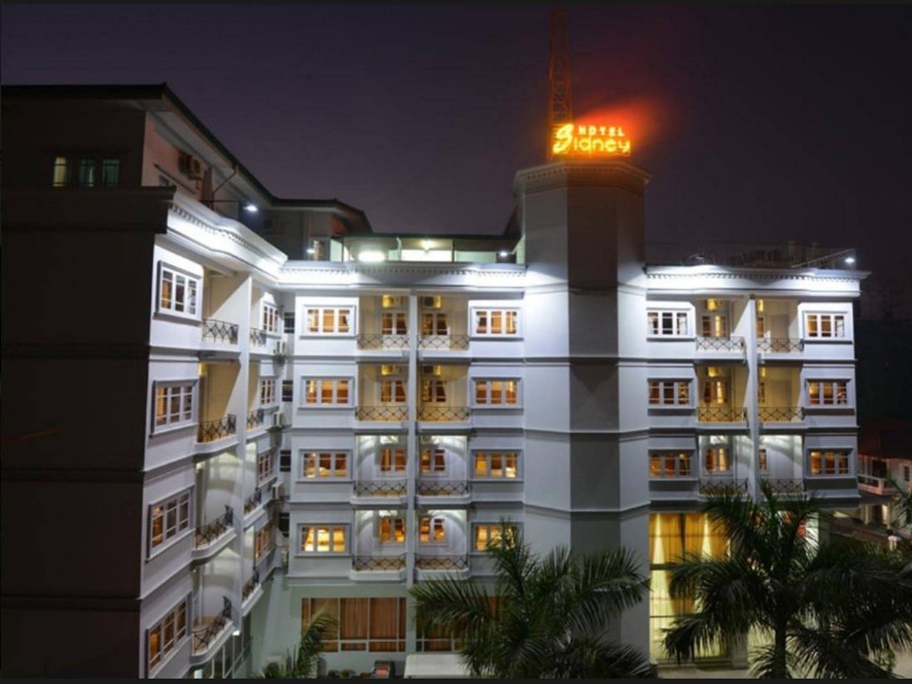 Фото отеля 1