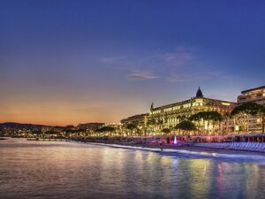 отель Ibis Cannes Plage La Bocca
