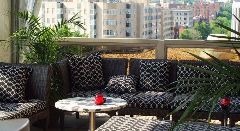 Фото Beacon Hotel & Corporate Quarters