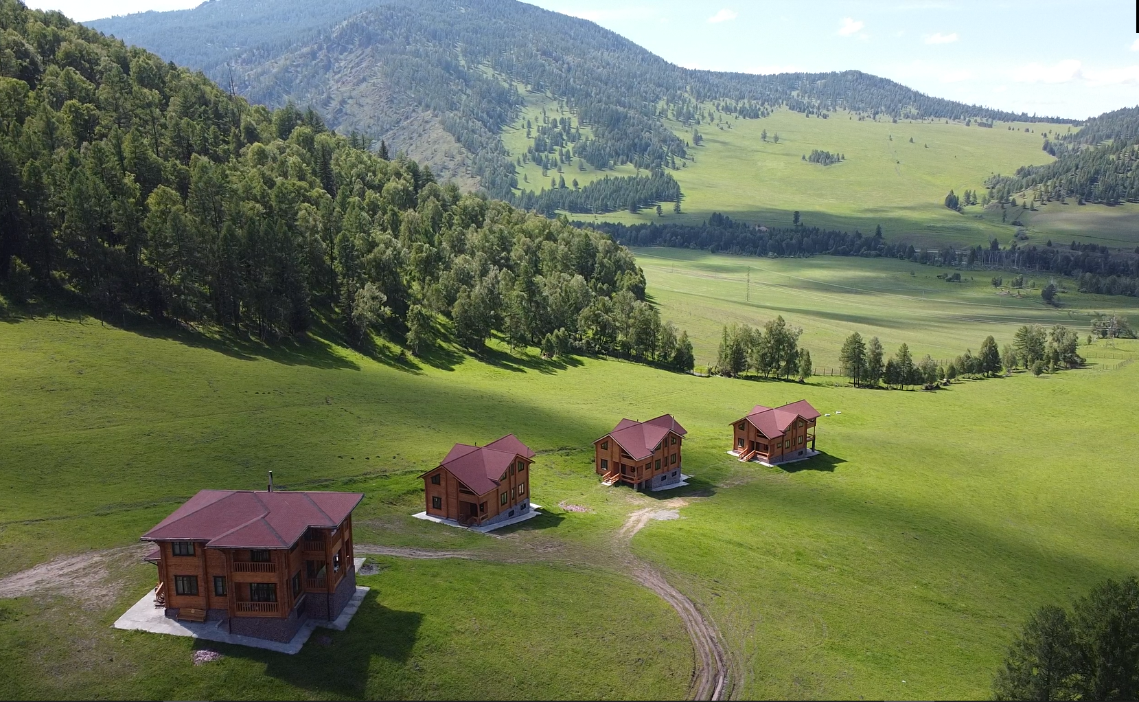 Фото Шебалинский питомник Королевский марал