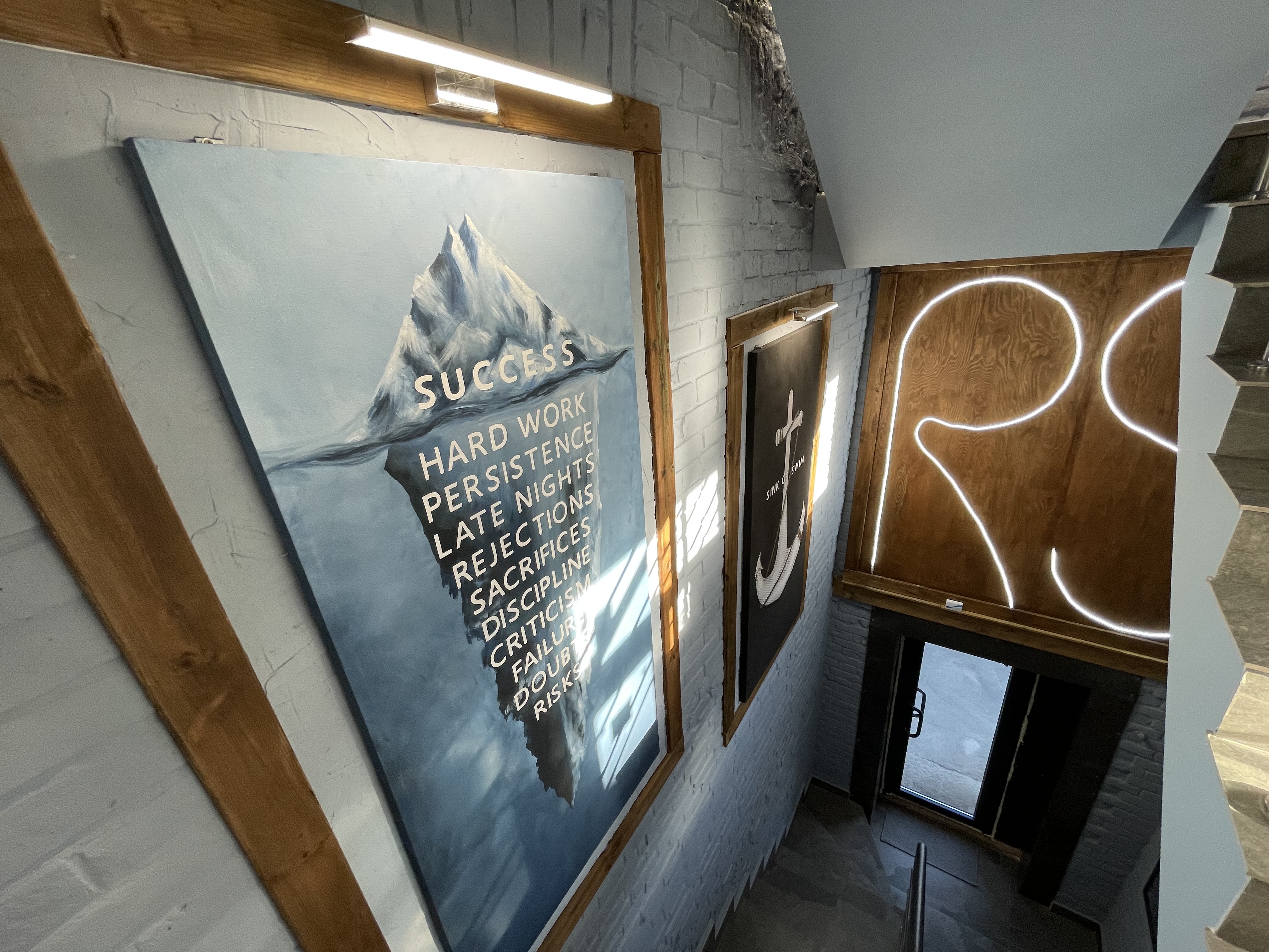 Фото Resident Loft Hotel