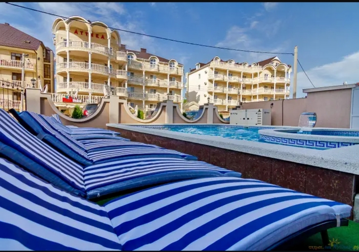 Фото МегаЛюкс