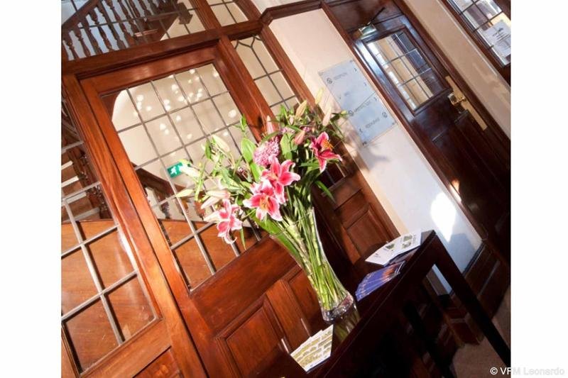 Фото The Samuel Ryder Hotel St Albans, Tapestry Collection Hilton