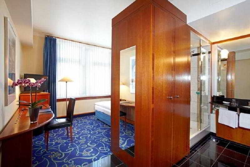 Фото Seaside Park Hotel