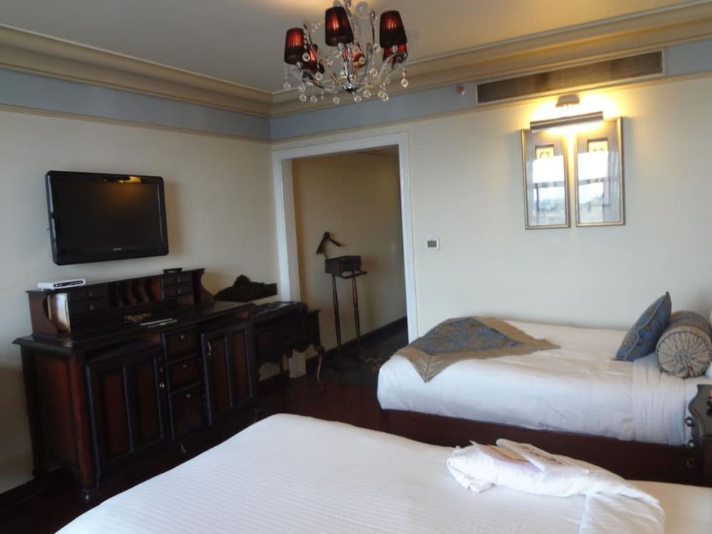 Фото Tuli International