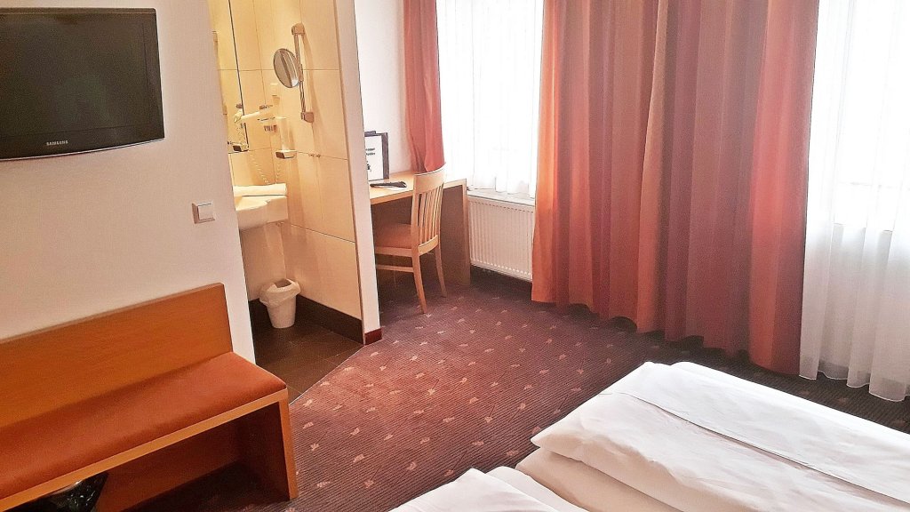 Фото Hotel Fabrik