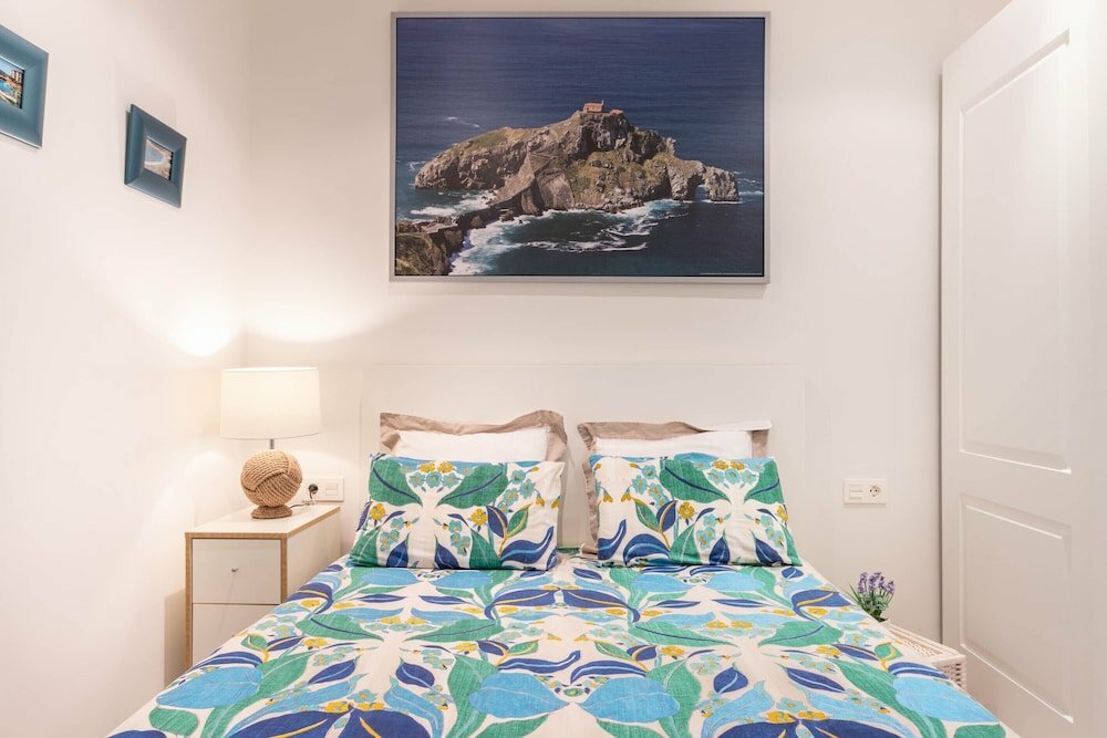 Hotel At The Heart of Bilbao - Guggenheim, Bilbao, photo