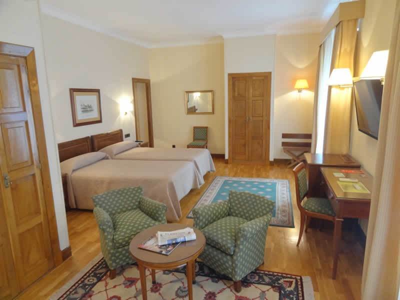 Фото Hotel Hernán Cortés