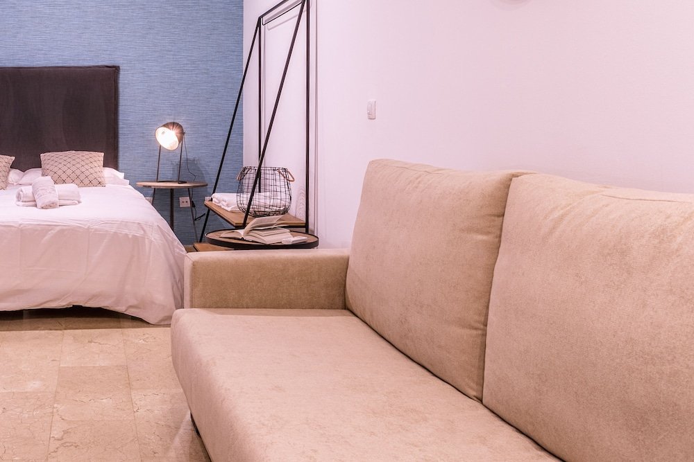 Фото Málaga Central Suites