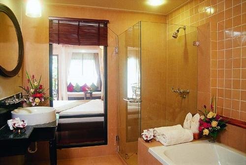 Фото BP Chiang Mai City Hotel